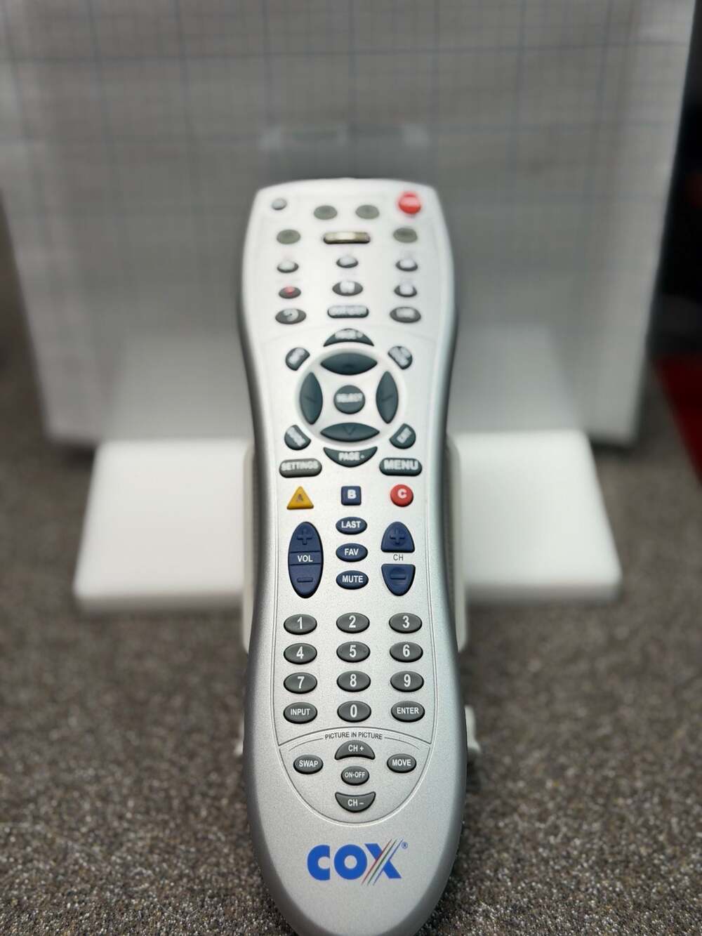 0112 : Cox Universal DVR Cable Remote Control Silver